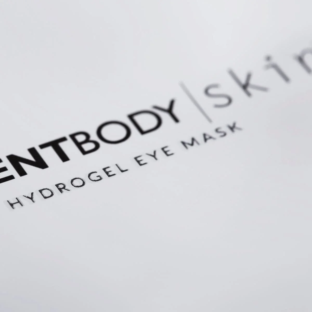 10 FREE CurrentBody Skin Hydrogel Eye Masks - Image 3
